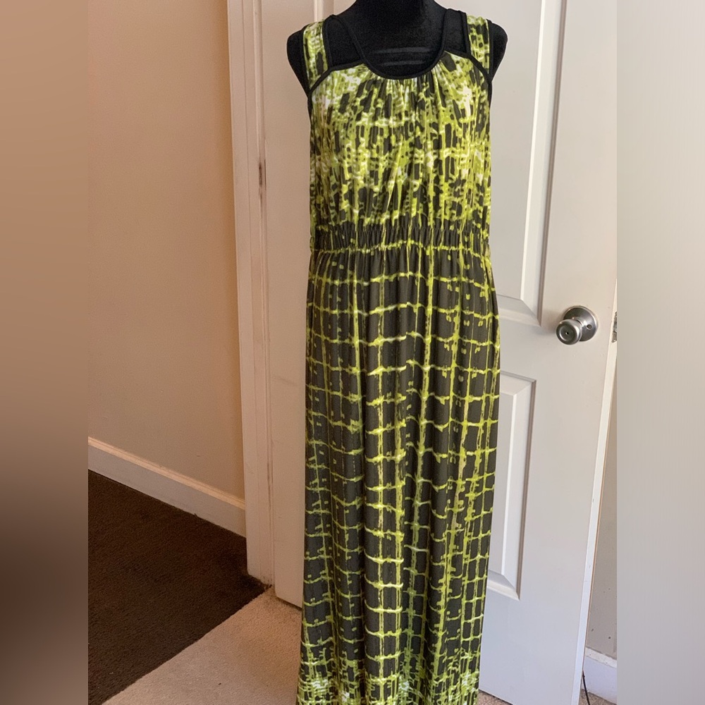 Woman’s Dress